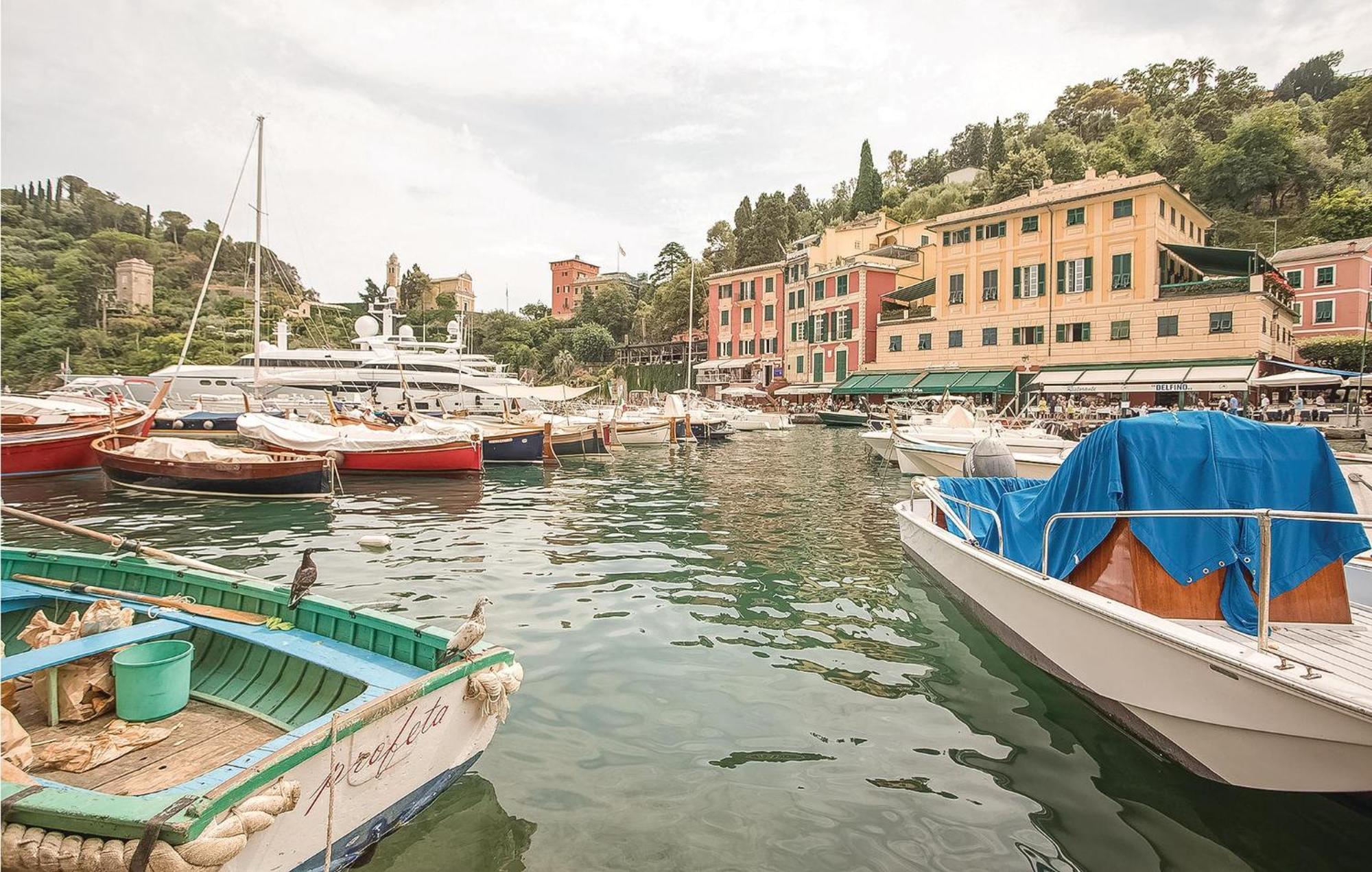 Awesome Apartment In Rapallo Ge With Kitchen SantʼAnna Exteriör bild